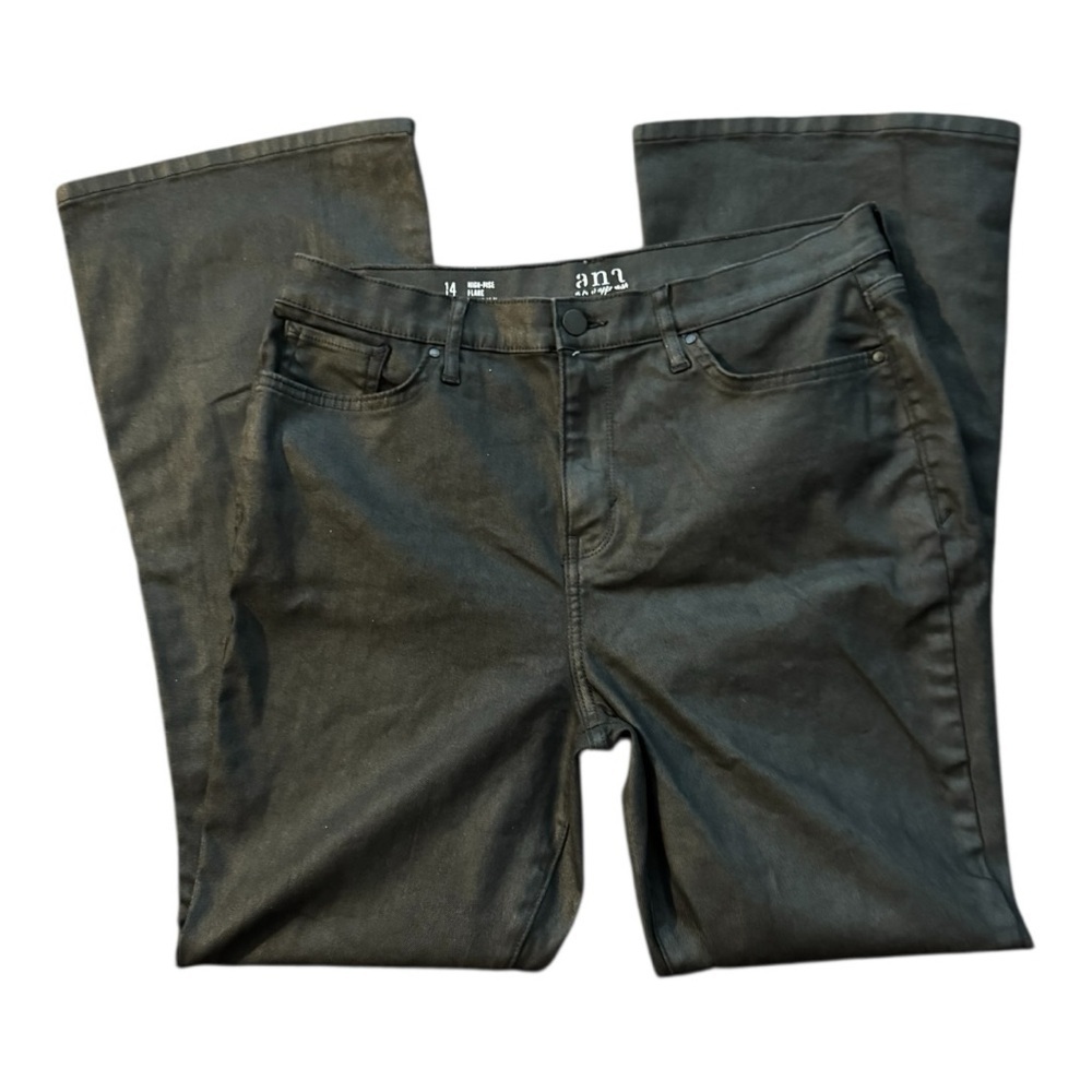 High Rise Flared Black Pants - Picture 5 of 8